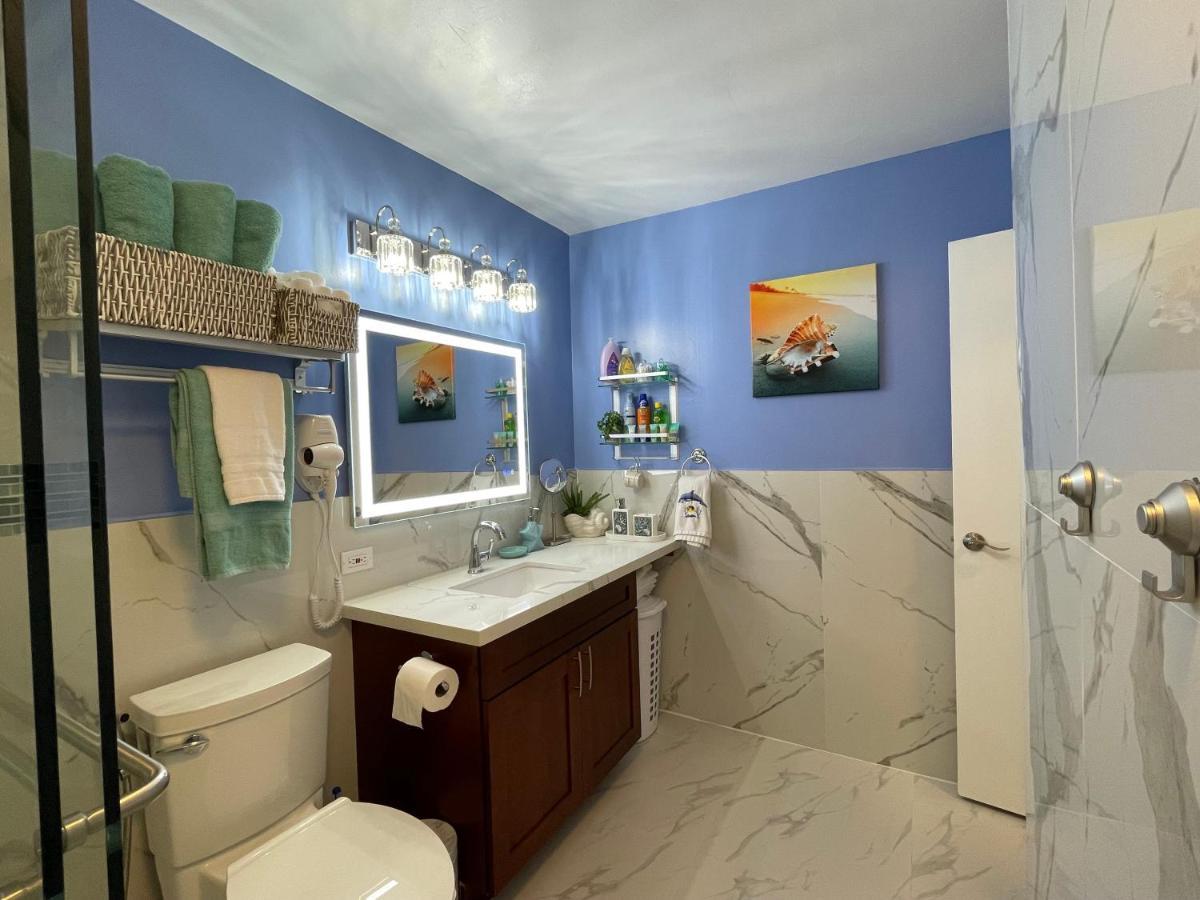Amazing Waikiki Beach Condo 2Bed2Bath+Free Parking Honolulu Exteriör bild
