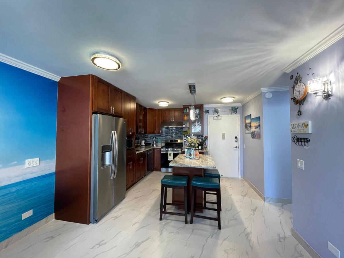 Amazing Waikiki Beach Condo 2Bed2Bath+Free Parking Honolulu Exteriör bild